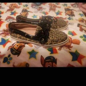 Lepoard print sperrys